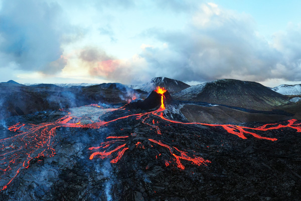 Alerta de viaje por la erupción del Mauna Loa