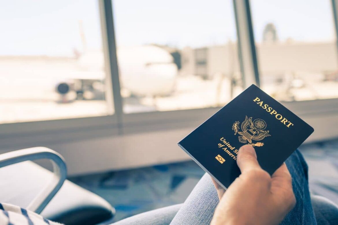 Los estadounidenses pronto tendrán que obtener un visado para viajar a Europa