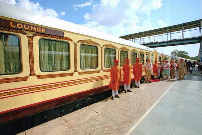 El tren de lujo “Palace on Wheels” inicia sus operaciones comerciales después de dos años