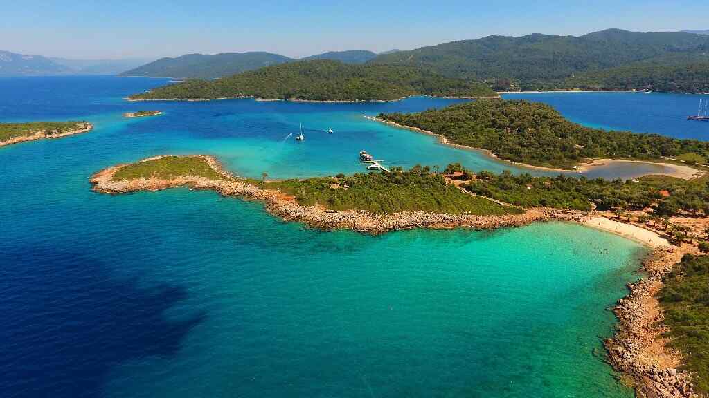 La tragedia del terremoto no merma el turismo en Turquía