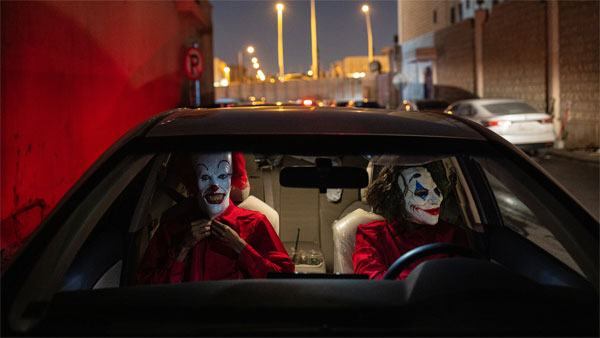 Los aficionados saudíes exhiben su “espeluznante talento” en las celebraciones de Halloween