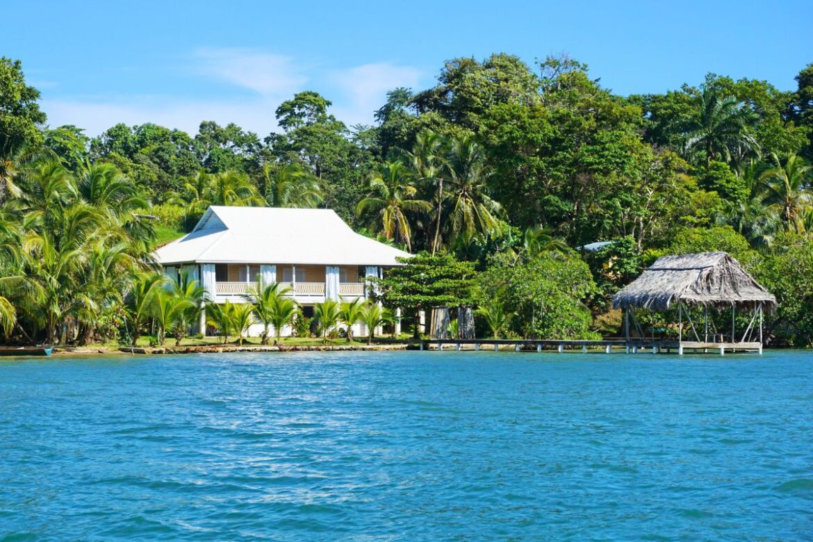 Esta isla secreta del Caribe es donde Oppenheimer decidió esconderse de su legado