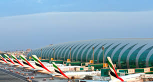 El aeropuerto de Dubai es el más transitado por viajeros de todo el mundo mientras persiste el virus