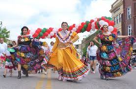 Mayo: Explorando festivales de todo el mundoCinco de MayoProcesión de la Santa SangreFestival de Cine de CannesFestival de Pahiyas