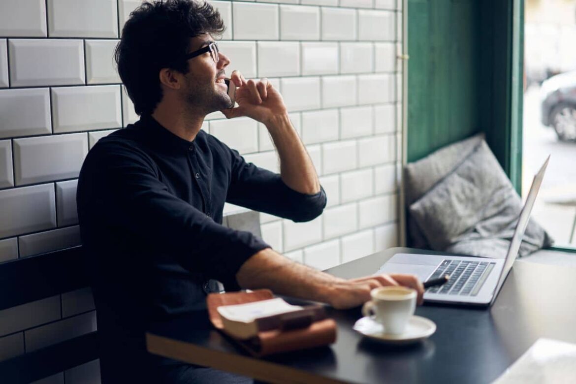 TOP 10 trabajos remotos de alta demanda que las empresas reclutan activamente en 2023