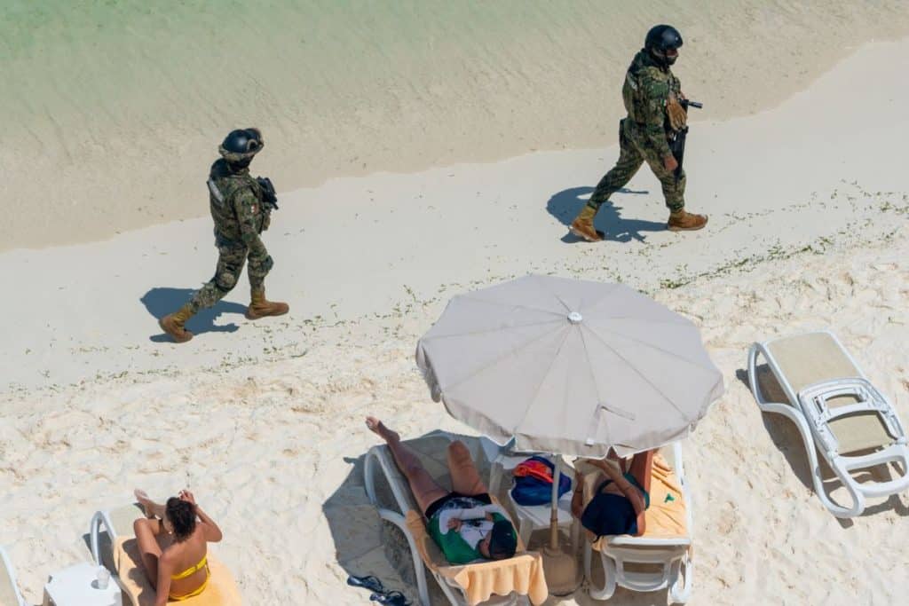 Las tropas mexicanas seguirán protegiendo a los turistas en la zona de Cancún