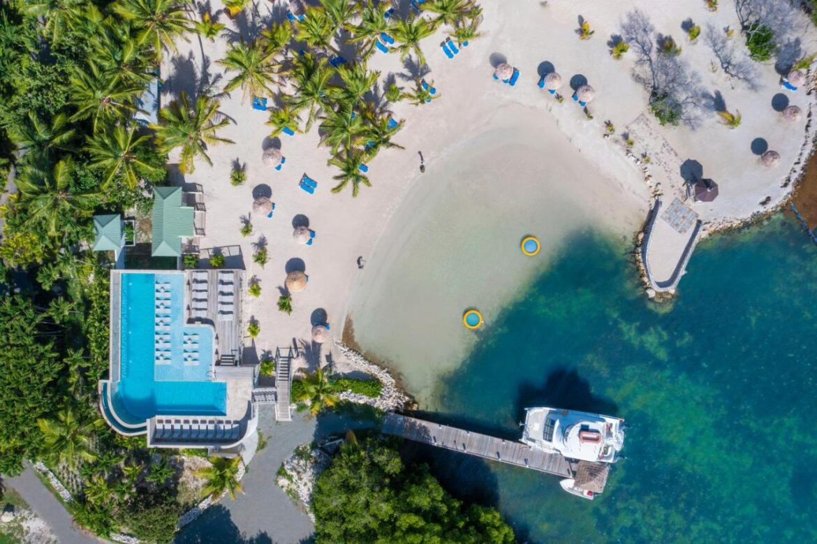 Esta infravalorada isla del Caribe tendrá un complejo turístico con dos playas privadas