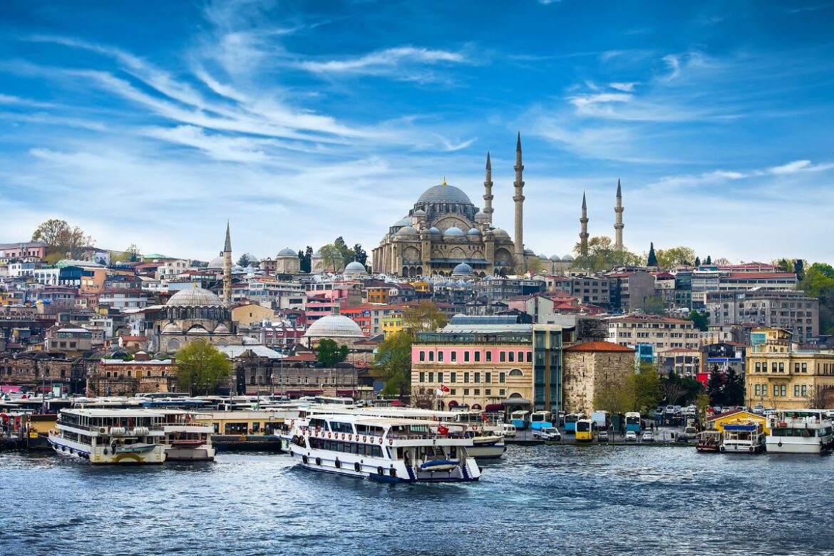 Turquía sufre un descenso del turismo pese a su lejanía del conflicto entre Israel y Hamás