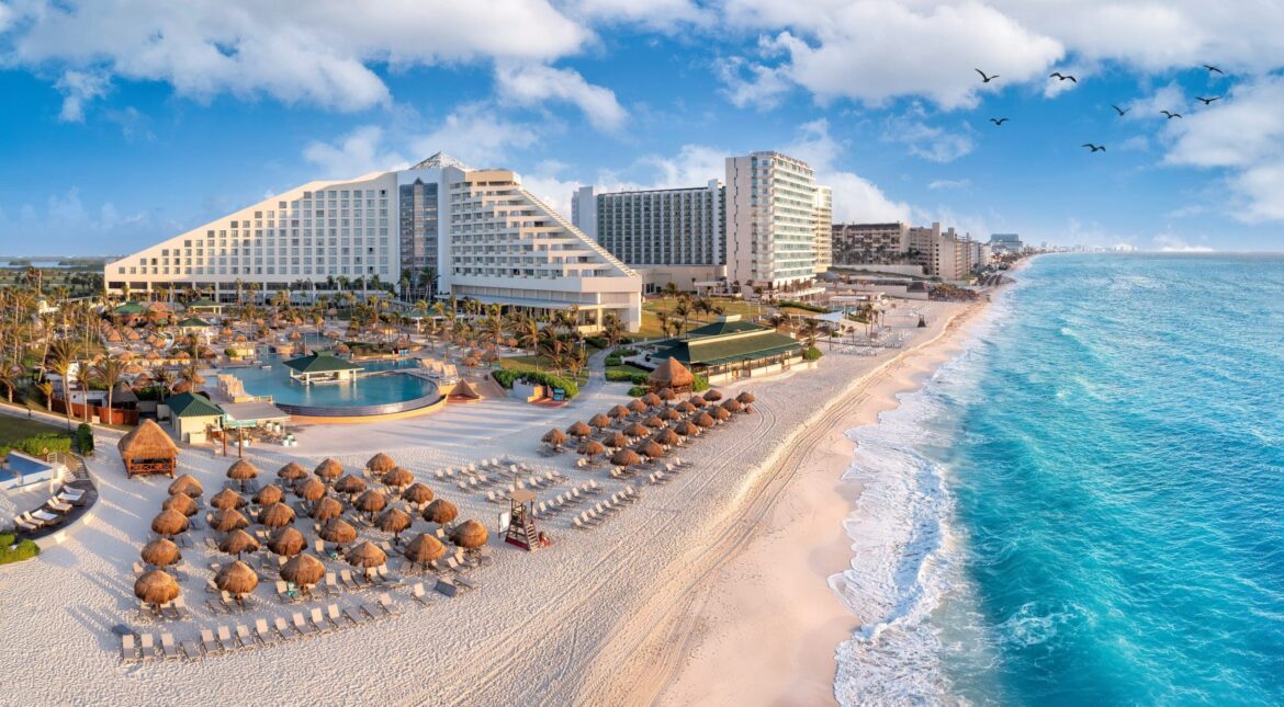 Cancún lideró el turismo aéreo internacional en México en 2023