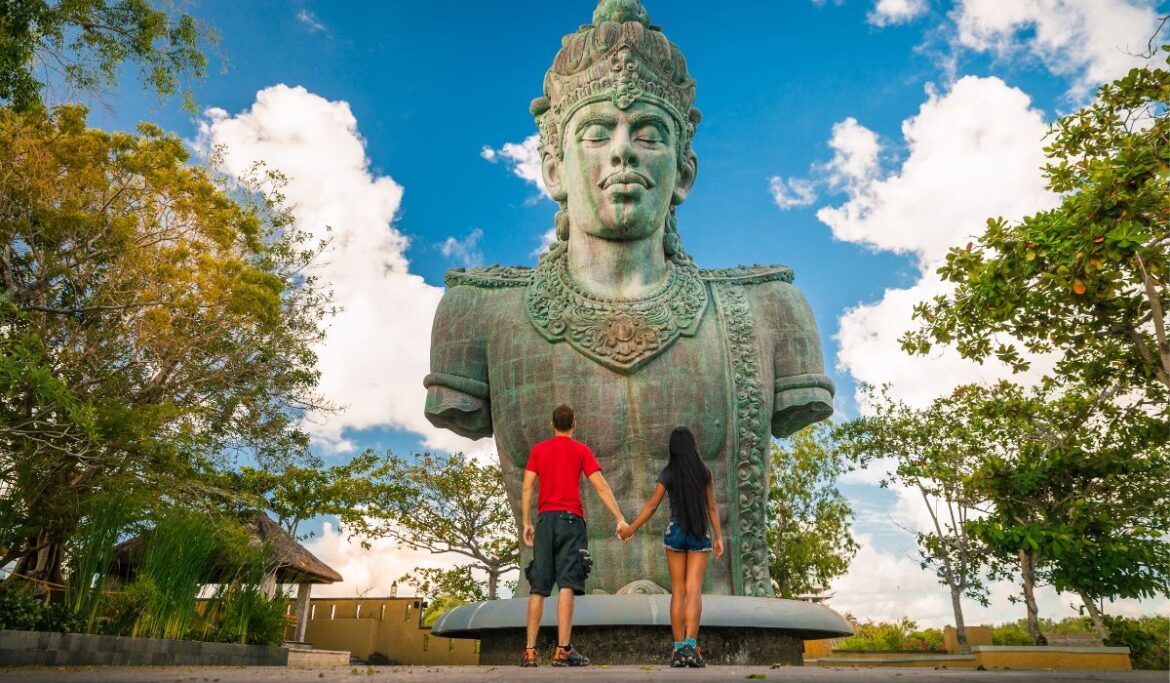 Funcionarios extranjeros apoyan en Bali la implantación de una nueva tasa turística