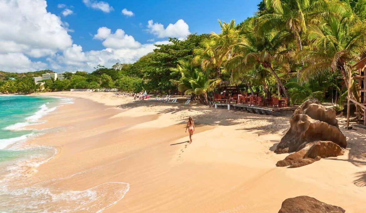 Por qué los viajeros acuden en masa a esta isla caribeña menos conocida en la primavera de 2024